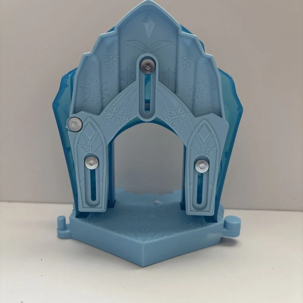 2021 Disney Frozen Fisher Price Little People Toy Playset Lot Olaf's Cafe/ Elsa